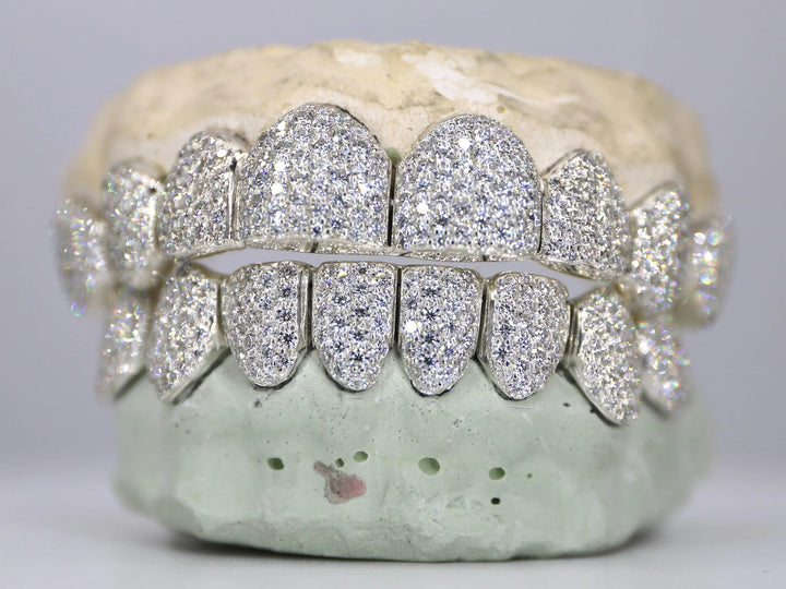 8 on 8 VS Diamond Grillz